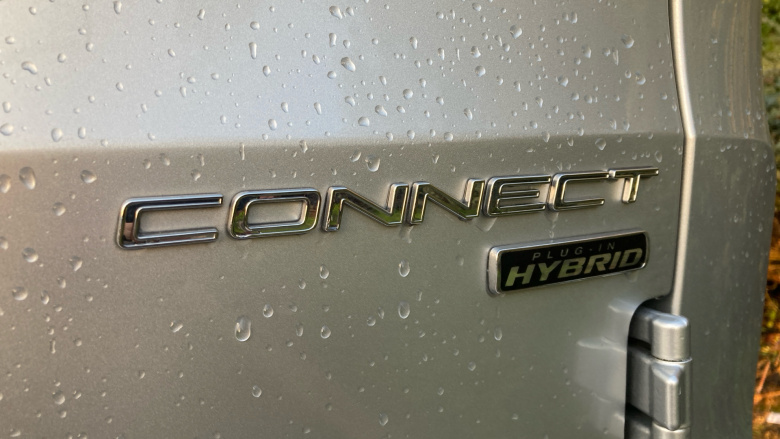 Ford Transit Connect 250 L2 Petrol 1.5 EcoBoost PHEV 150 Limited Van Auto